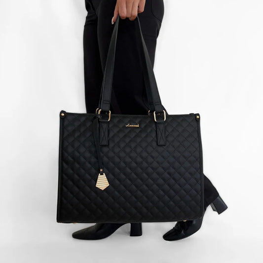 Nuvia: Elegantní Termo Kabelka